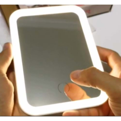 NEW LİFE LEDLİ MAKYAJ AYNASI CLKN-2442 *40